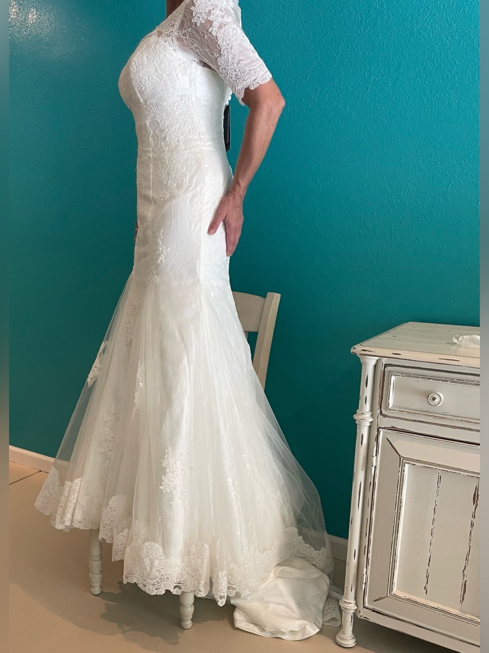 COCOMELODY Mermaid Victorian Lace Wedding Gown with Train 10 - Picture 2 of 14